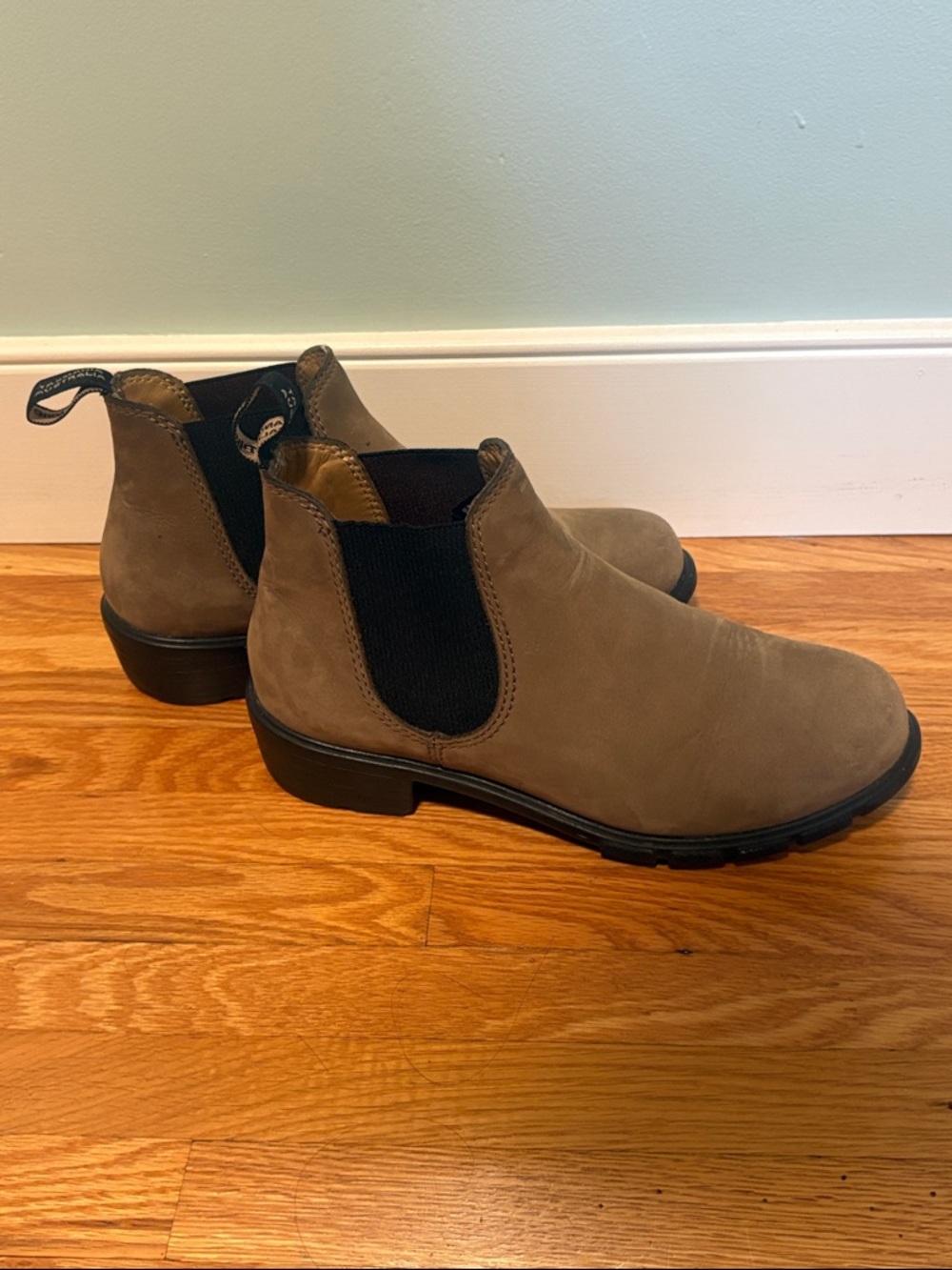 Blundstone Tan Women’s Series Low Heel Boot